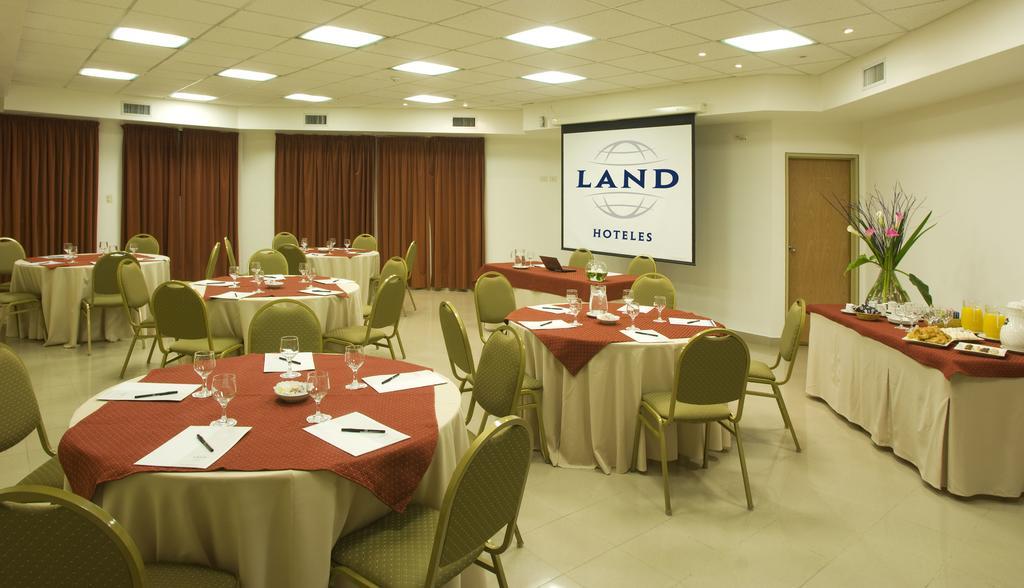 Land Express Neuquen Hotel Exterior foto