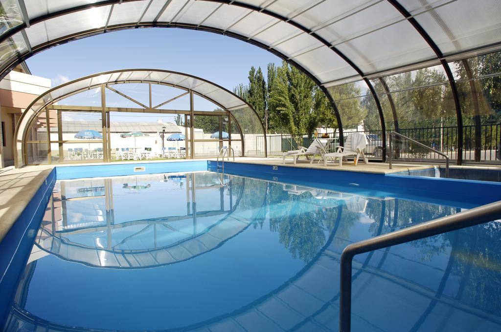 Land Express Neuquen Hotel Exterior foto